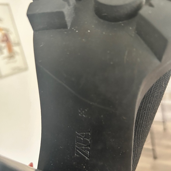 Zara Black Heeled Boots - Picture 6 of 9